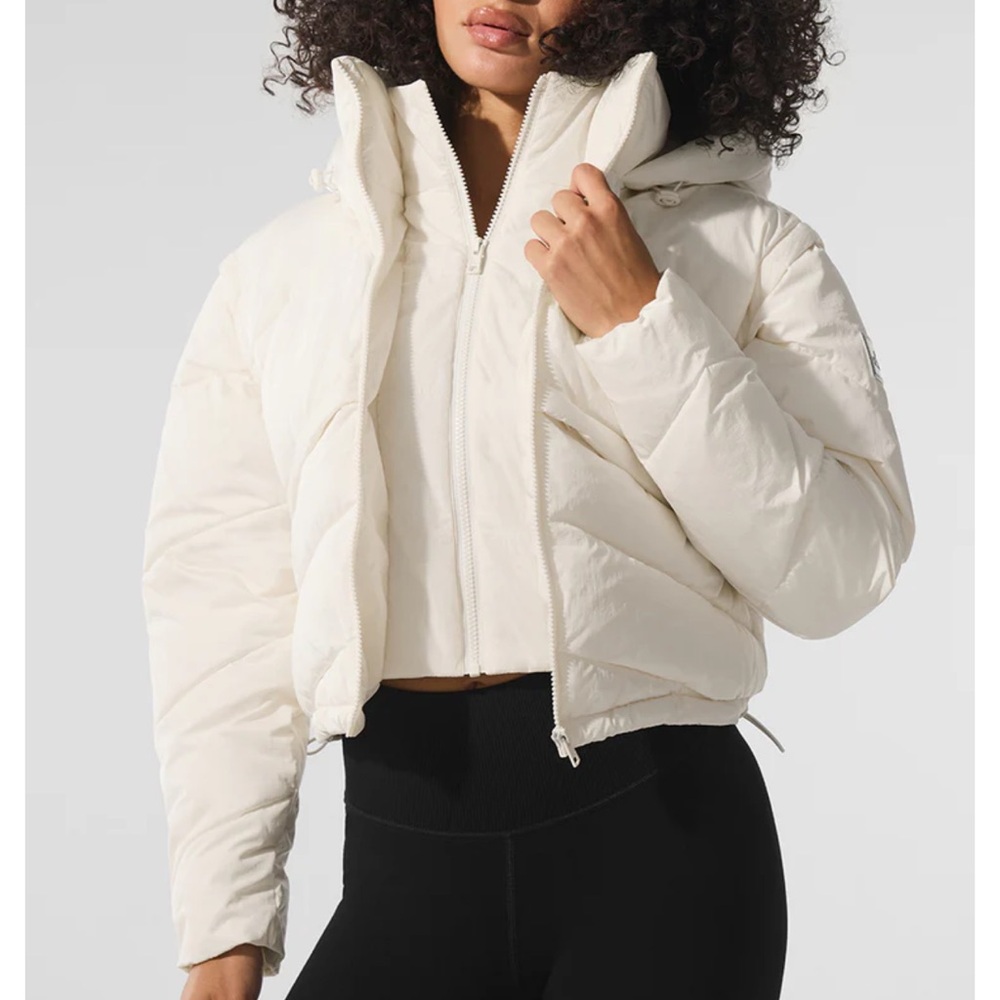 ALO Yoga Women's Off-White Puffer Jacket